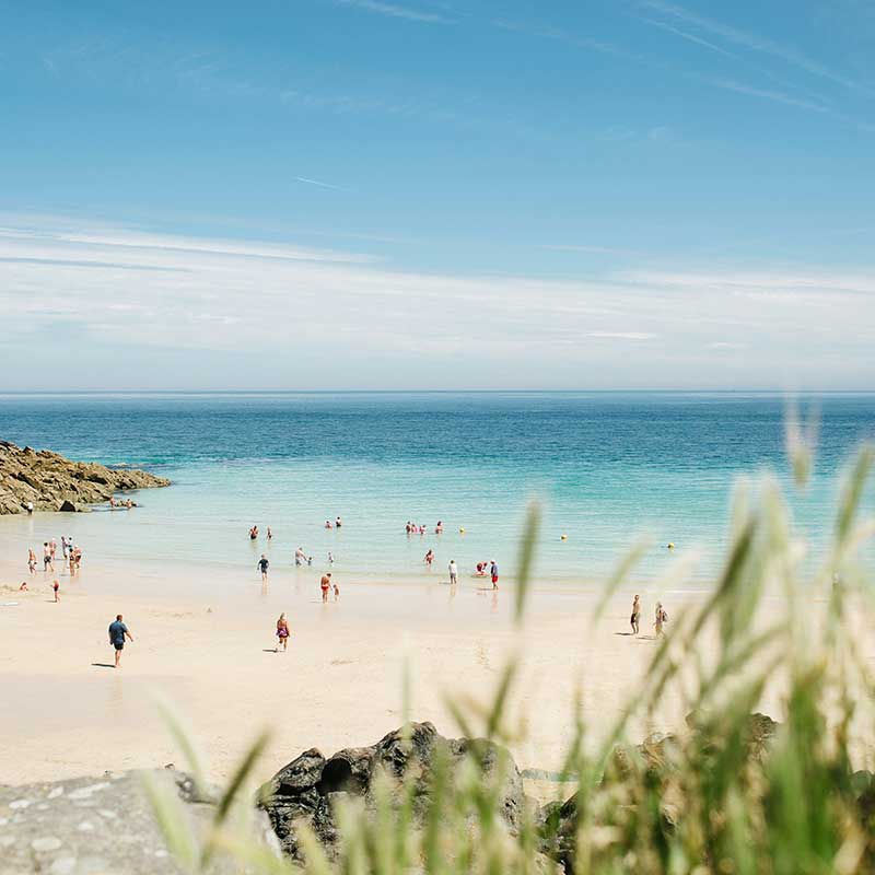 Turquoise beach cove in Cornwall